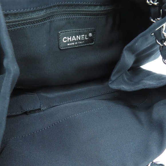 💎✨Beautiful✨💎 Chanel Black and White Striped Reissue Tote Shoulder Bag - Picture 10 of 12